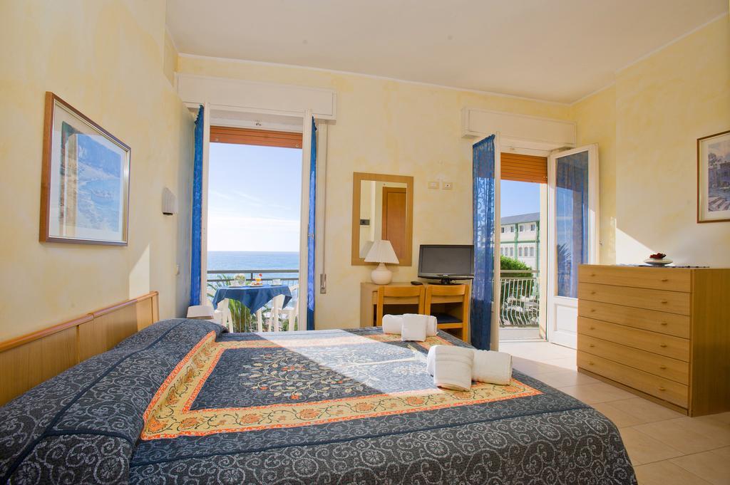 Hotel Lido Pietra Ligure Quarto foto
