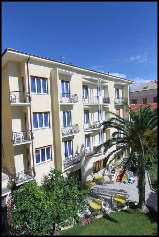 Hotel Lido Pietra Ligure Exterior foto